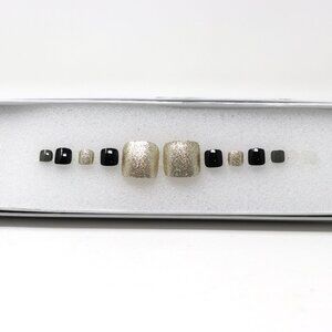 Press On Toe Nails "Steppin Out"